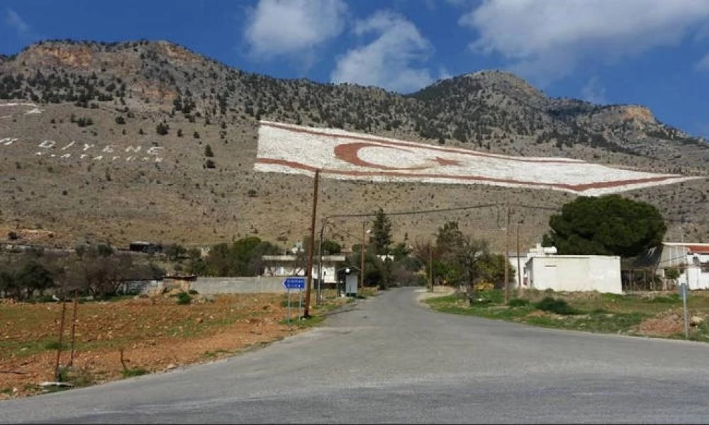 Κύπρος: Τεράστιες ζημιές από ανεμοστρόβιλους στα κατεχόμενα